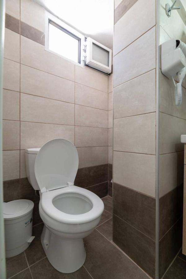 Irini-Kalamaki-Apartments Экстерьер фото
